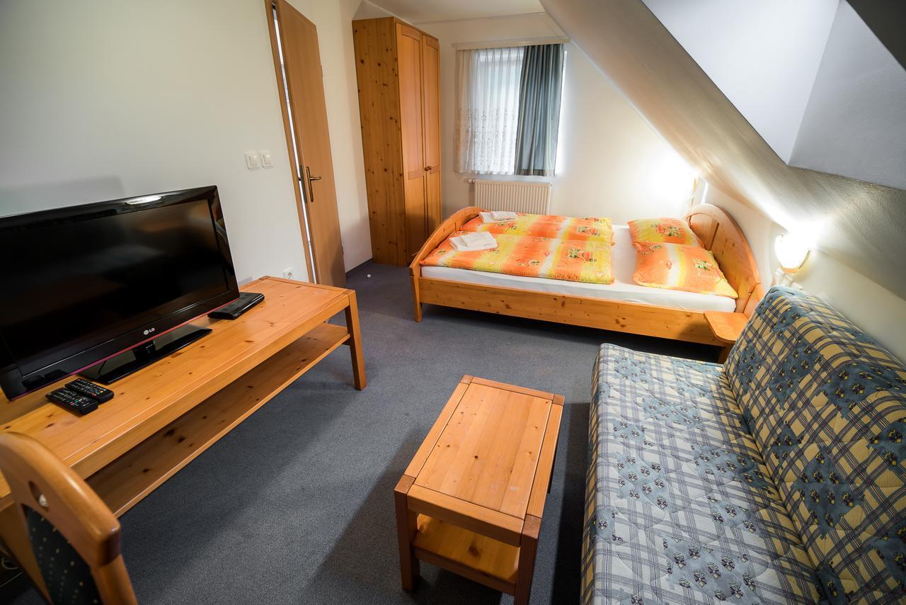 Bed & Breakfast Hisa Resje Bohinj Pokoj fotografie