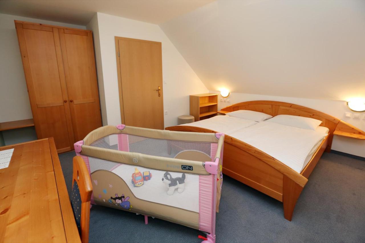 Bed & Breakfast Hisa Resje Bohinj Pokoj fotografie